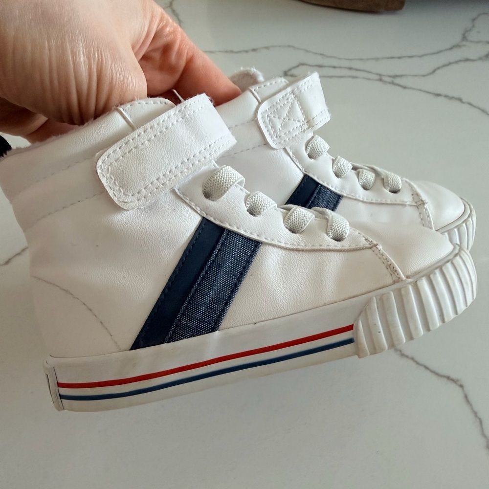 H&M Kids White High-Top Sneakers with Navy Stripe unisex